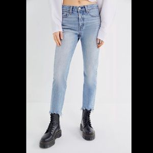 Levi Wedgie Fit Ankle Women’s Jean in Shut Up Wash